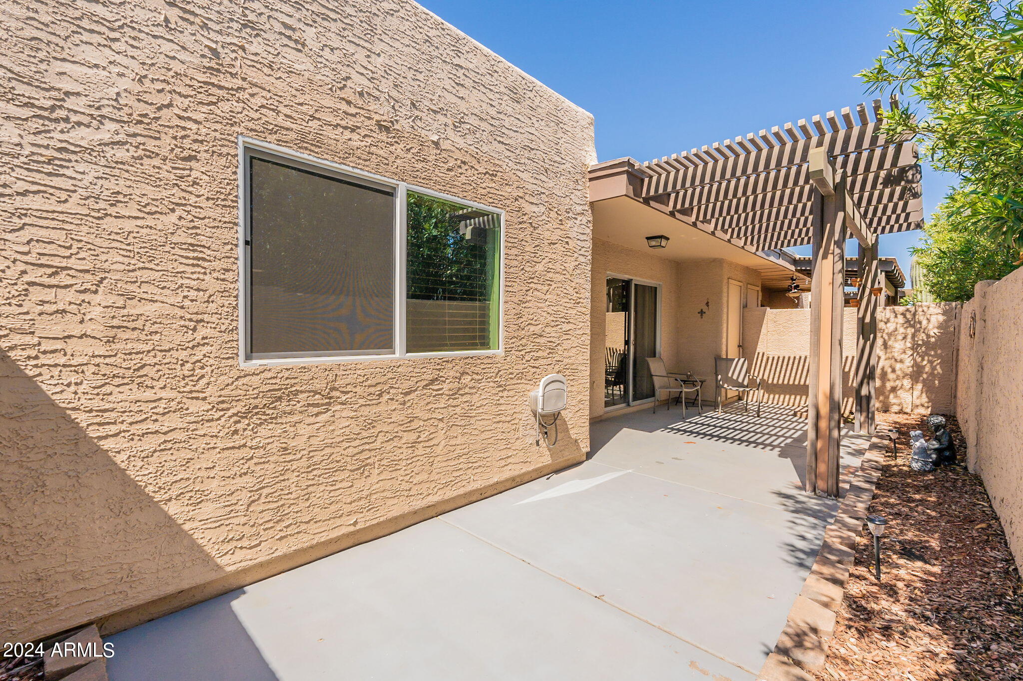 3345 E UNIVERSITY Drive, 69