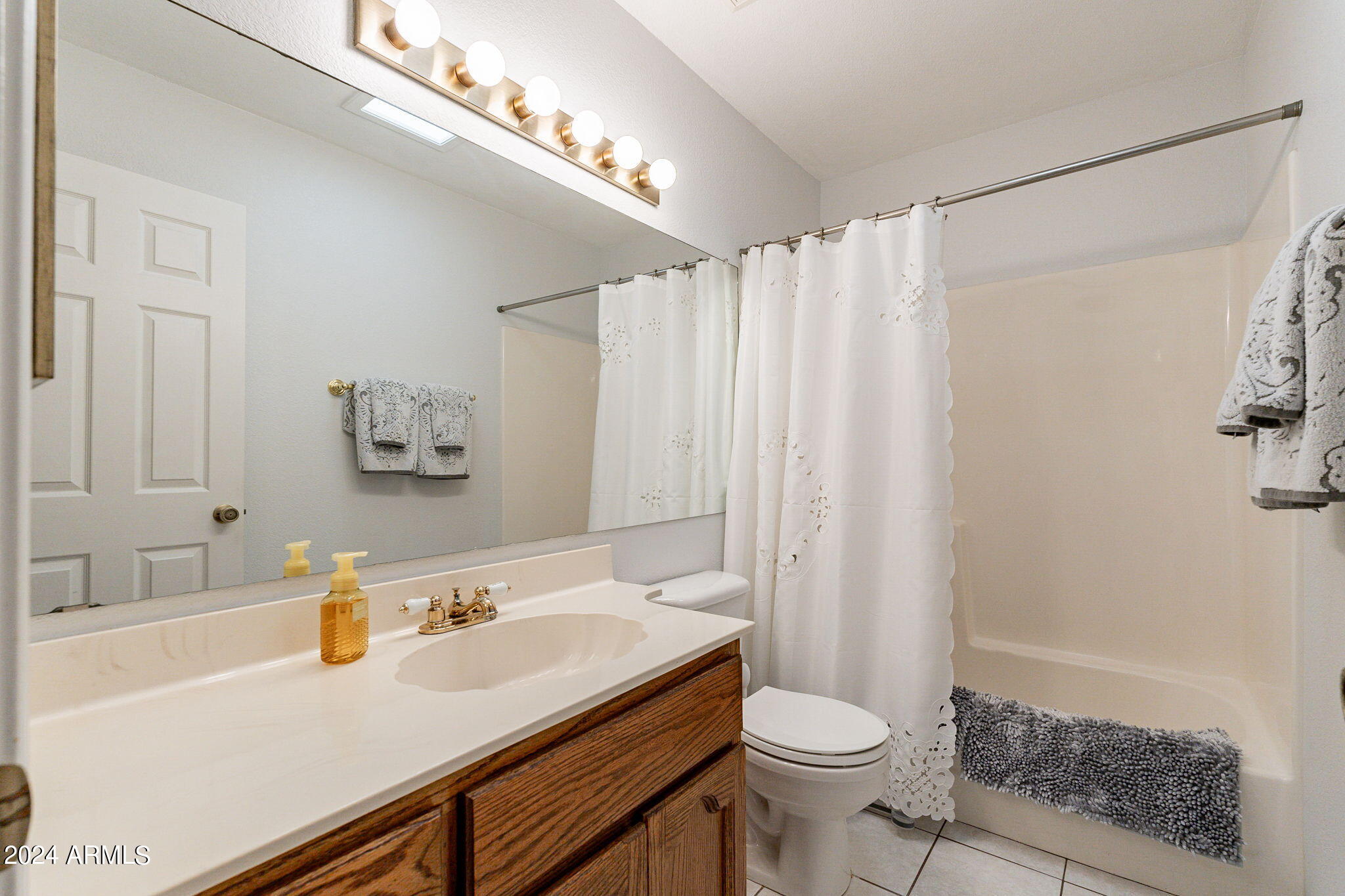 3345 E UNIVERSITY Drive, 69