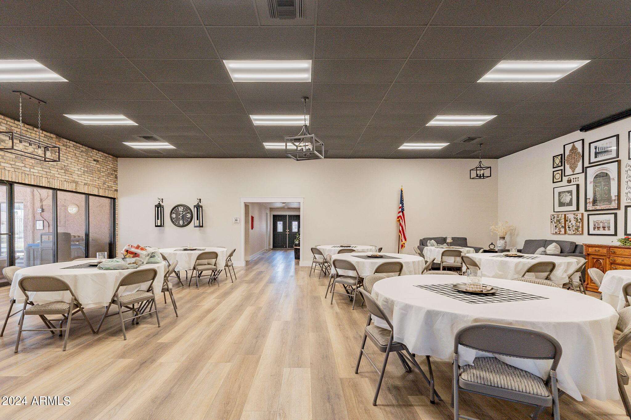 3345 E UNIVERSITY Drive, 69