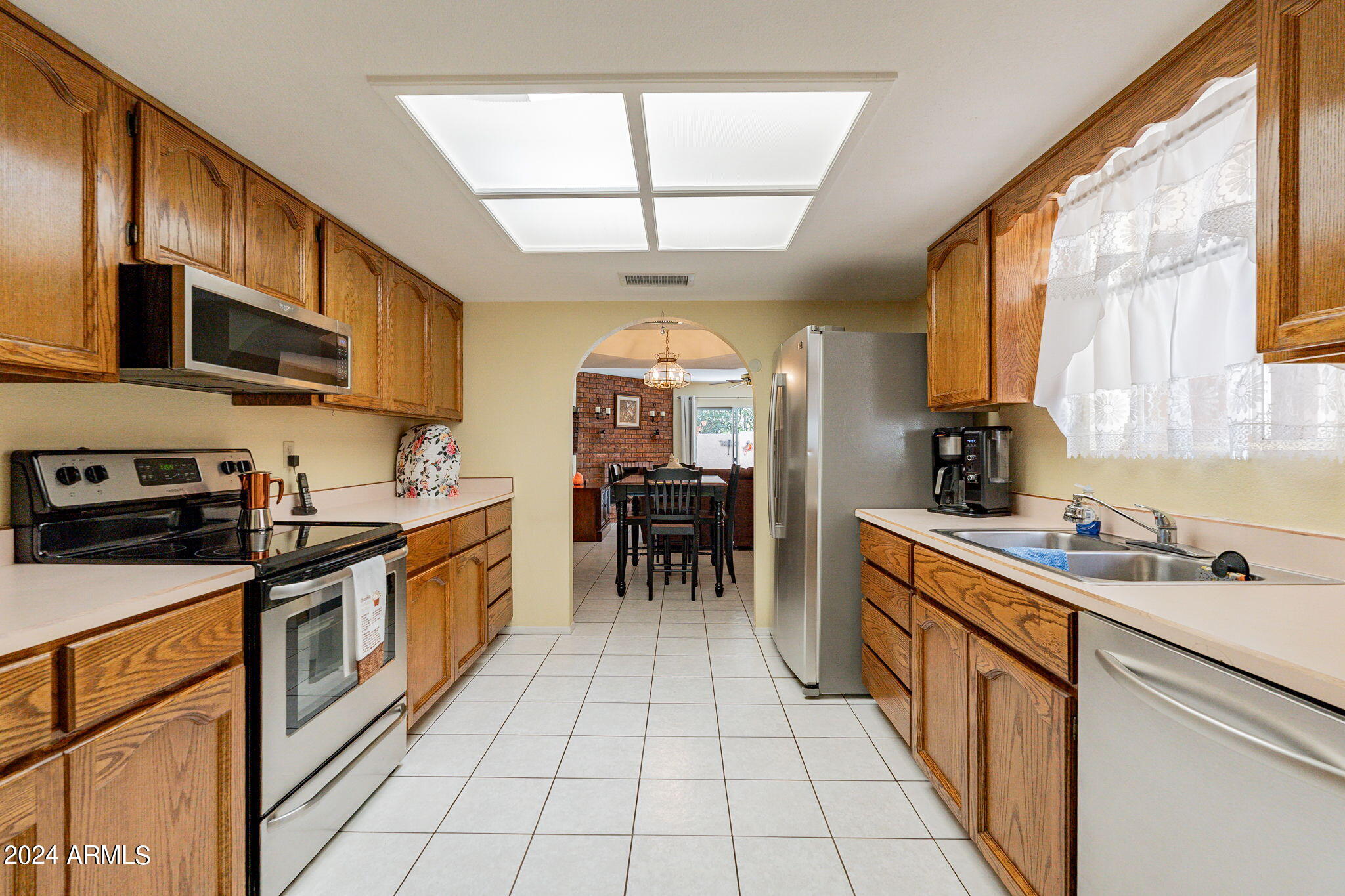 3345 E UNIVERSITY Drive, 69