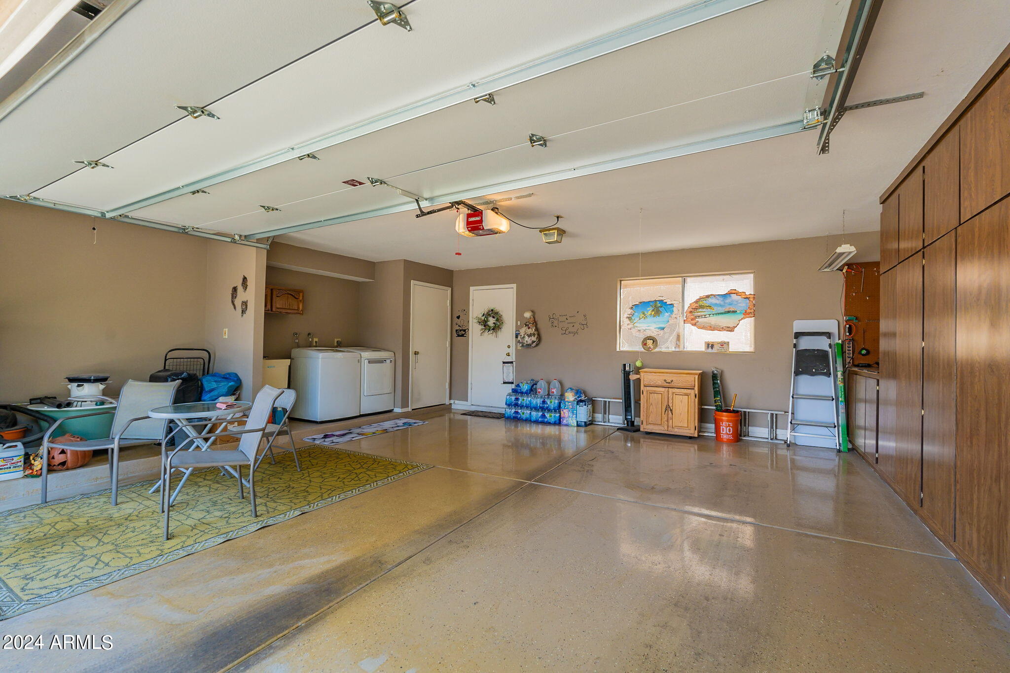 3345 E UNIVERSITY Drive, 69