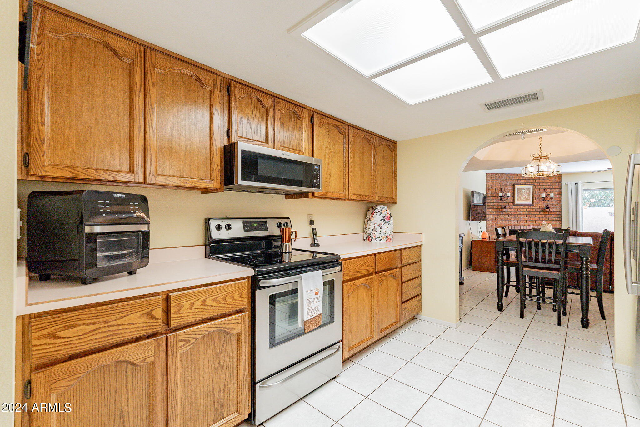 3345 E UNIVERSITY Drive, 69