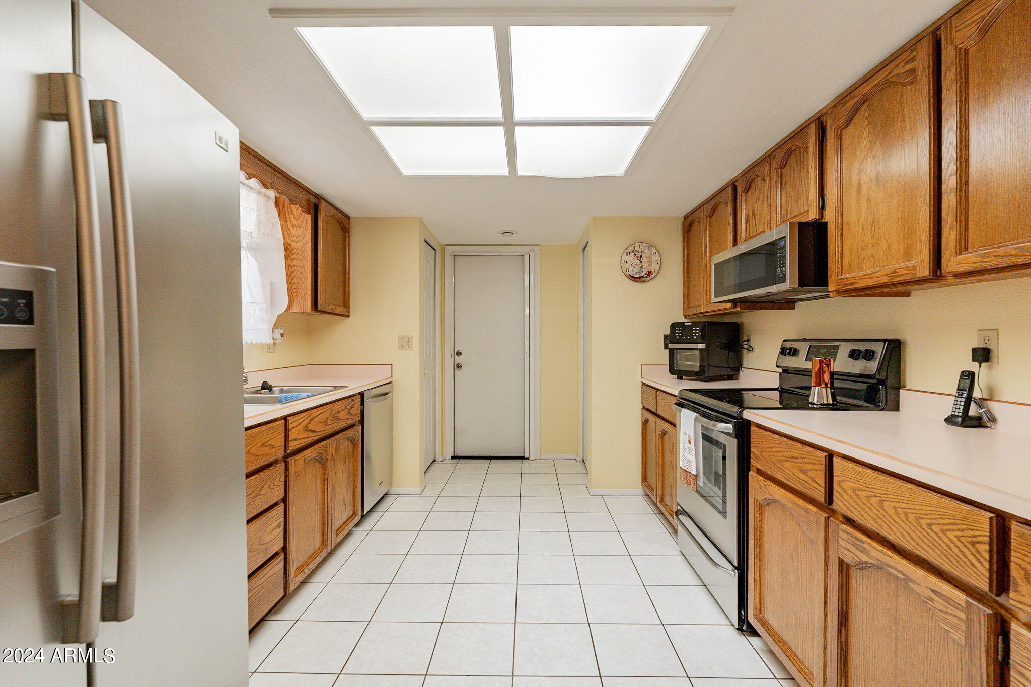 3345 E UNIVERSITY Drive, 69