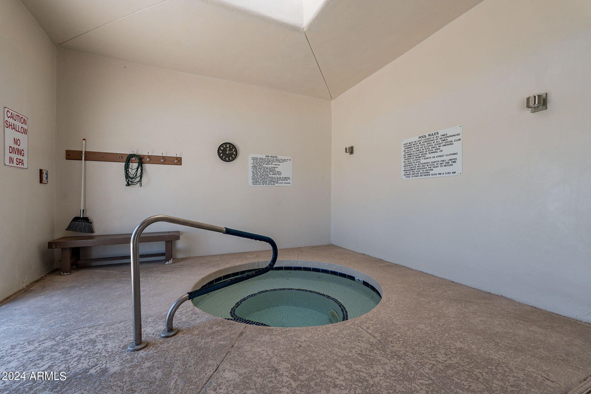 3345 E UNIVERSITY Drive, 69