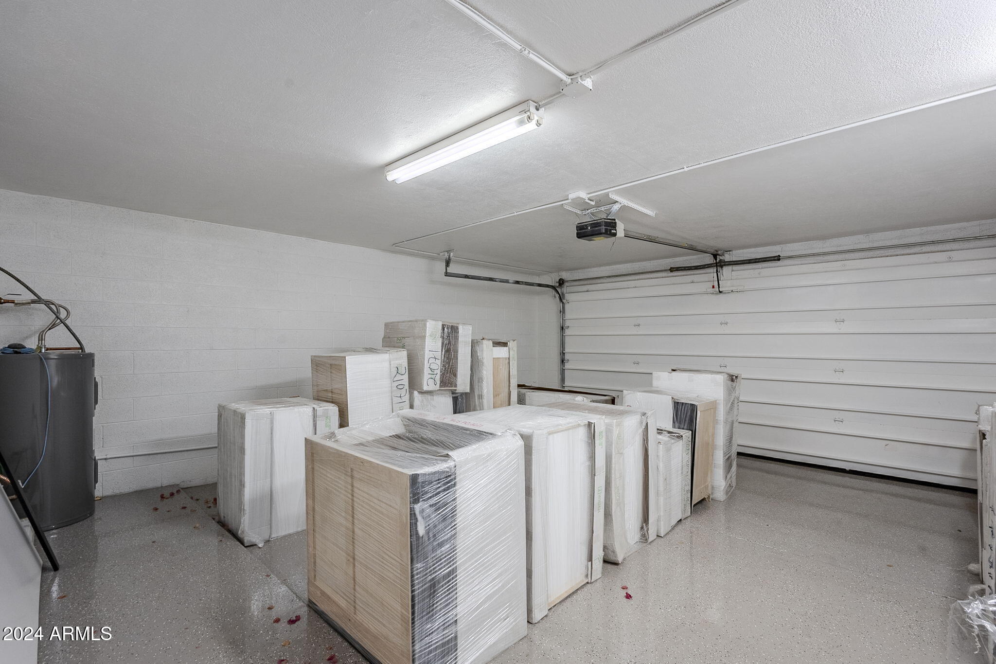 6708 E Juniper Avenue