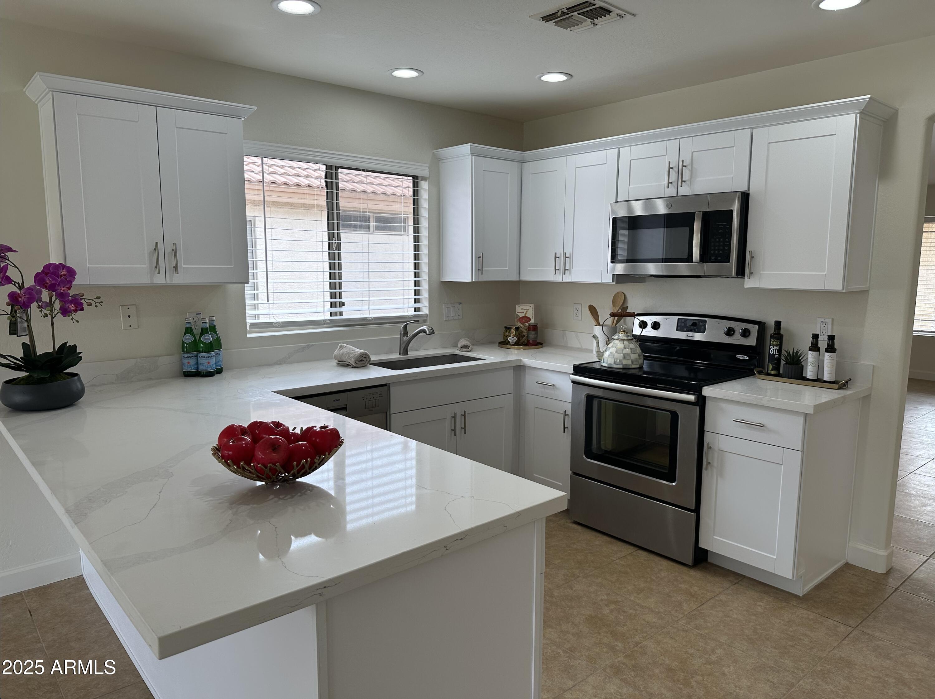 13230 W ACAPULCO Lane