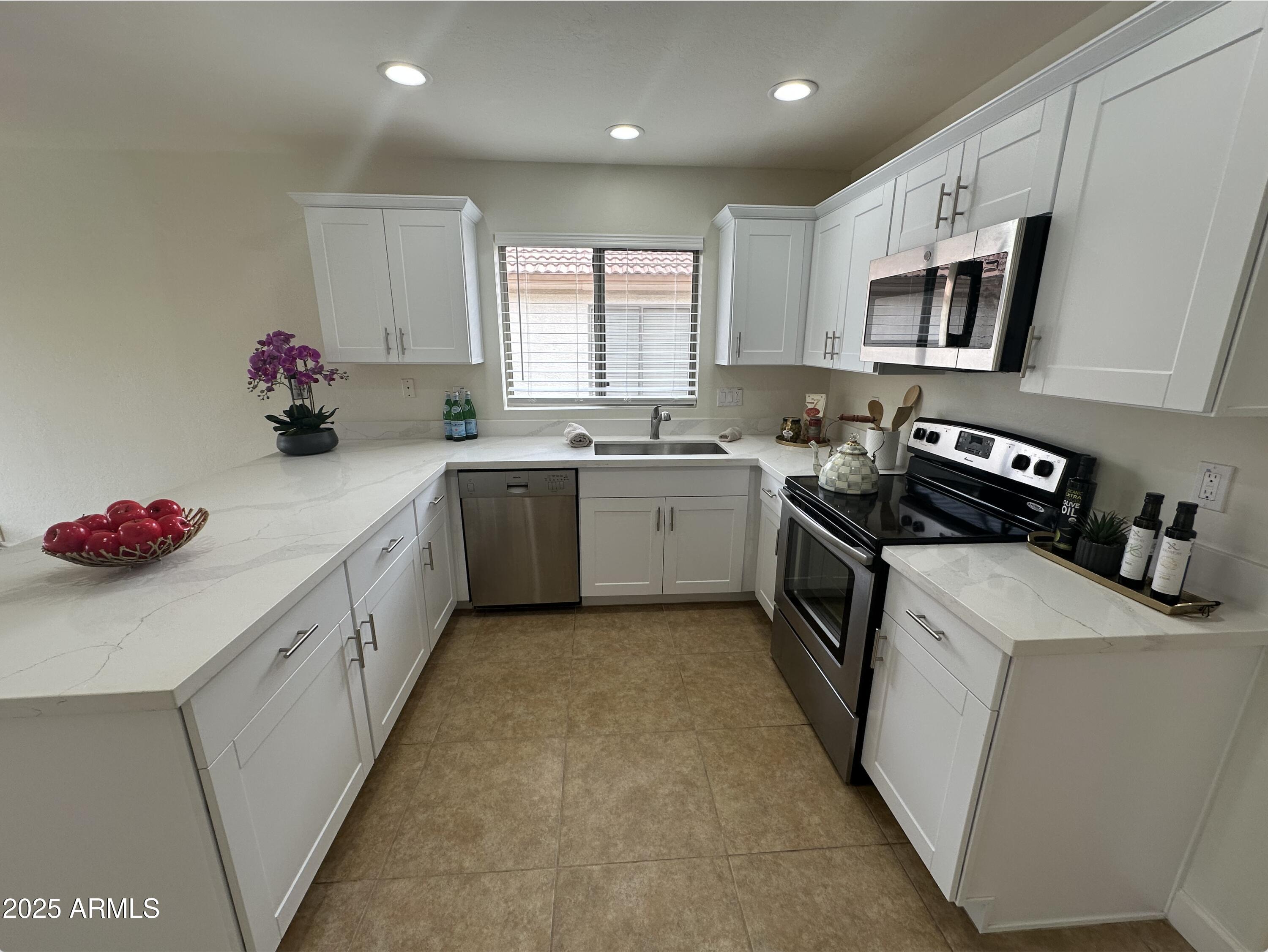 13230 W ACAPULCO Lane