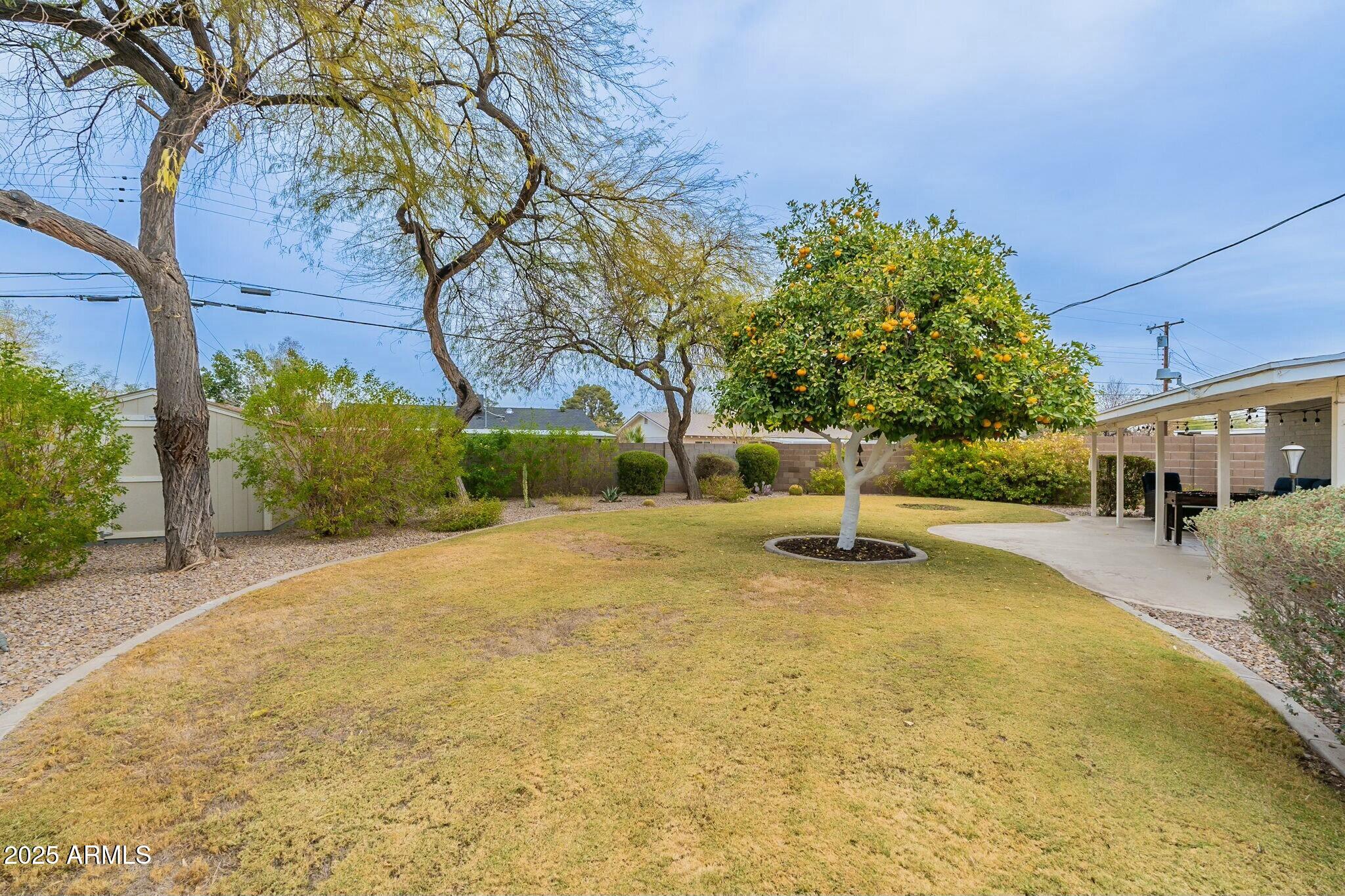 204 E Del Rio Drive