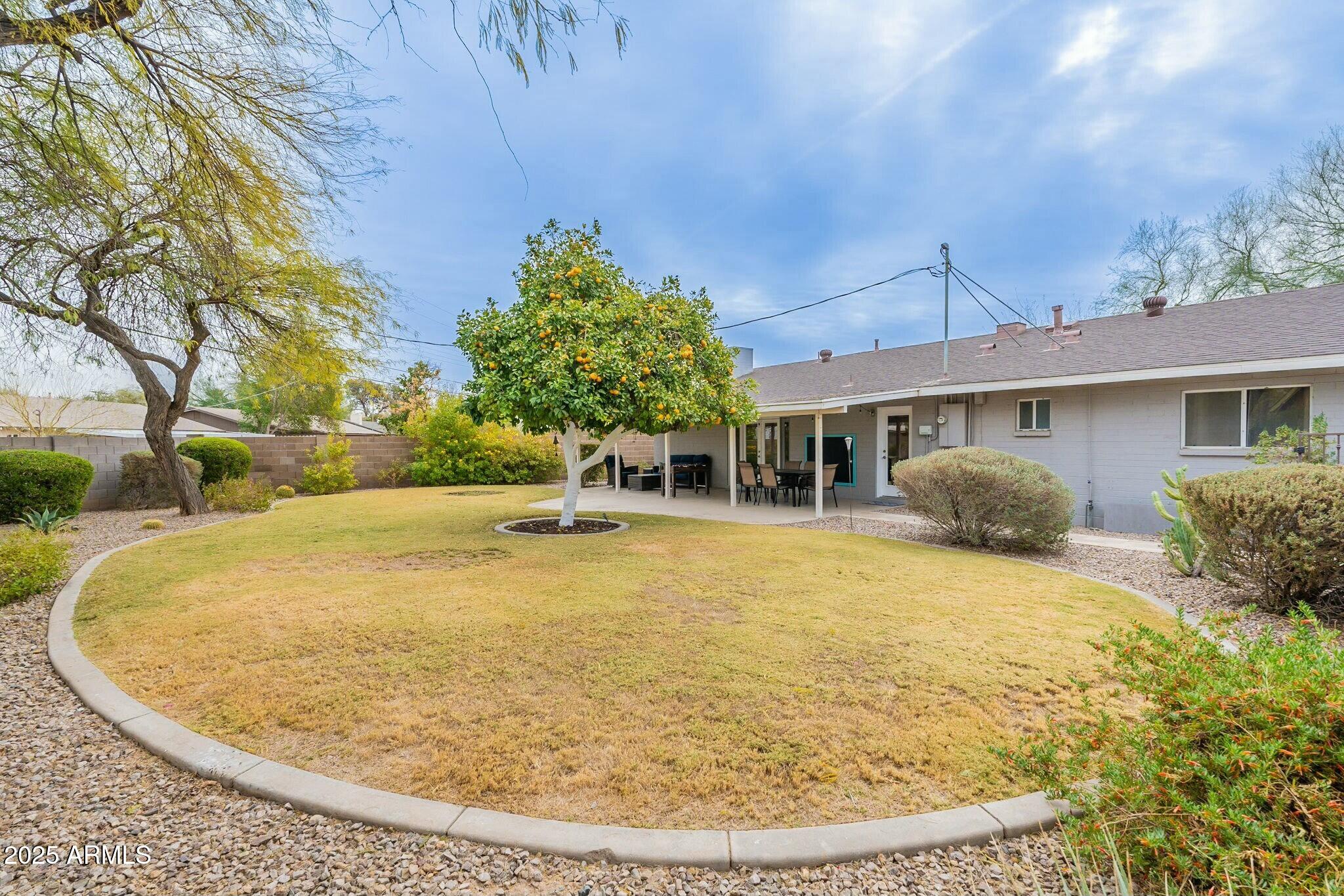 204 E Del Rio Drive