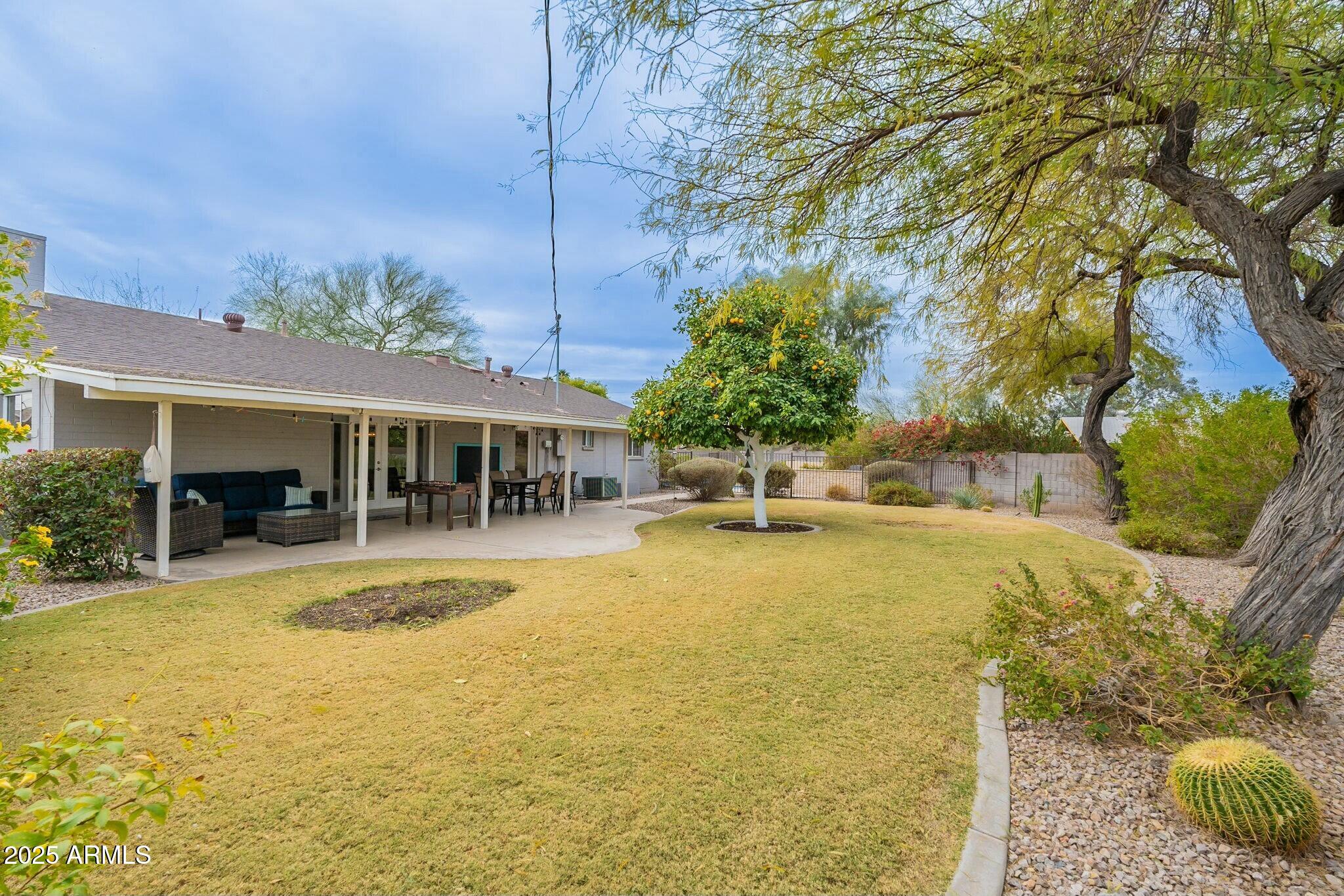 204 E Del Rio Drive