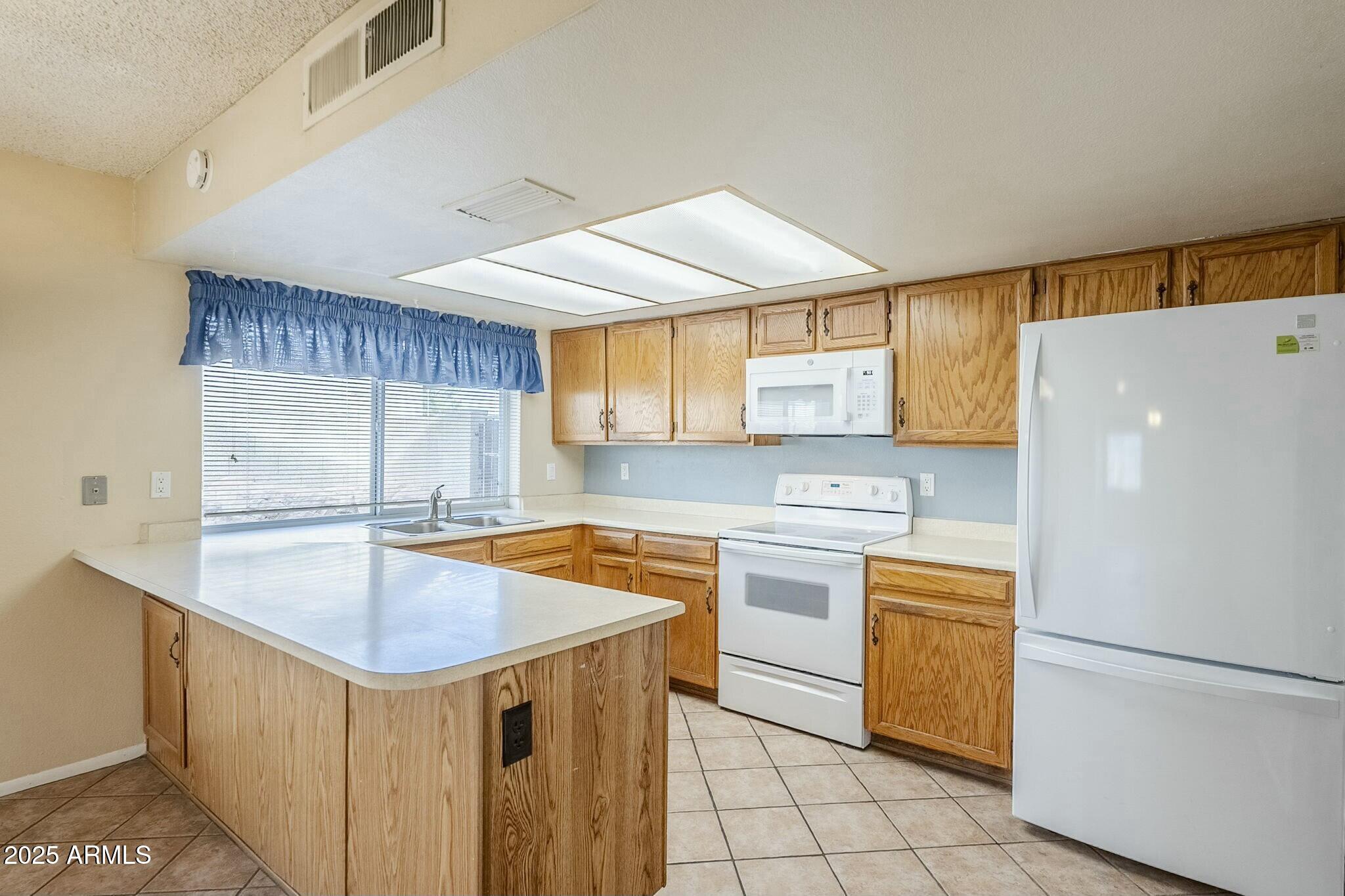 2107 N LOS ALTOS Drive