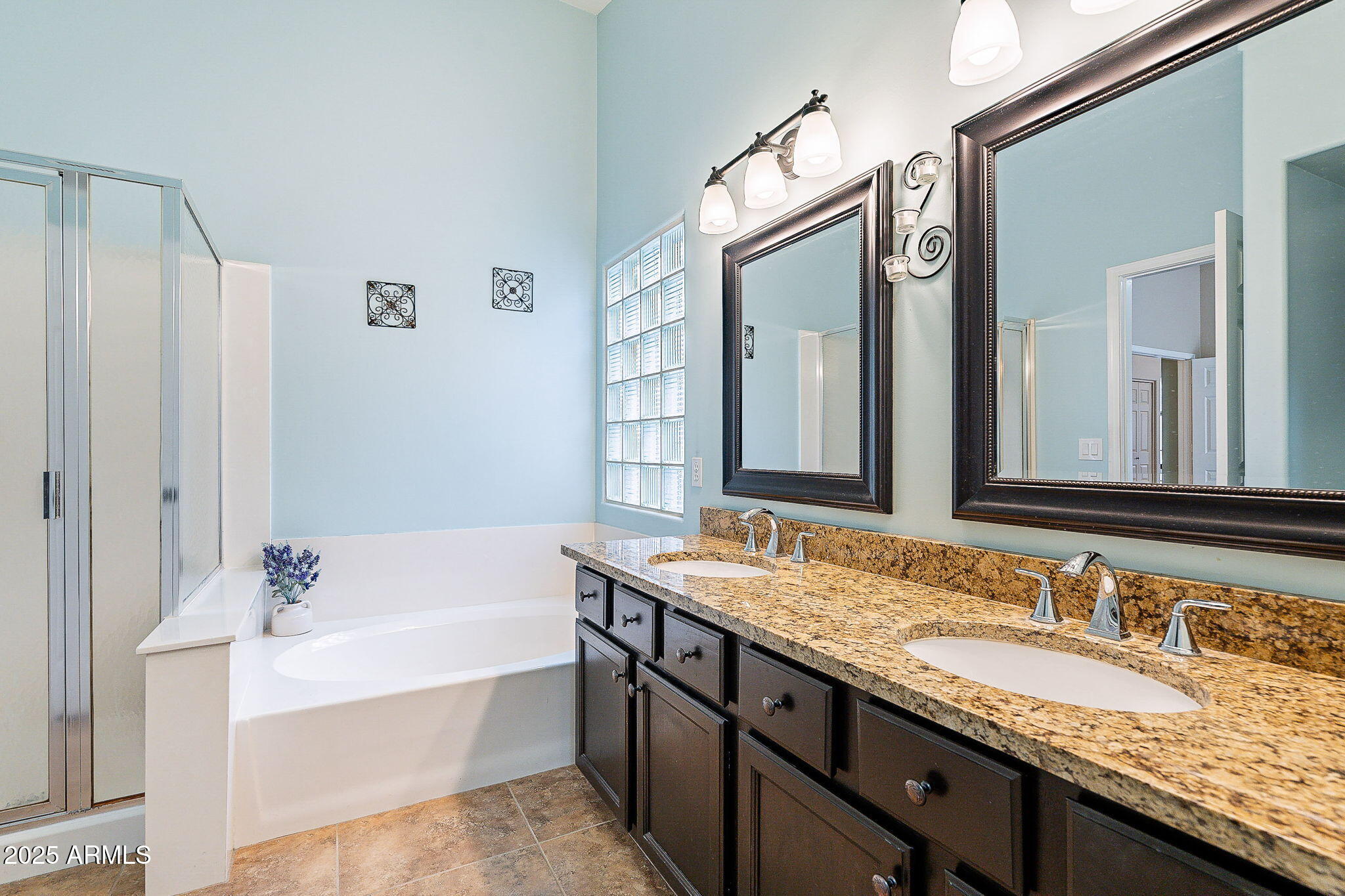 4508 E FERNWOOD Court