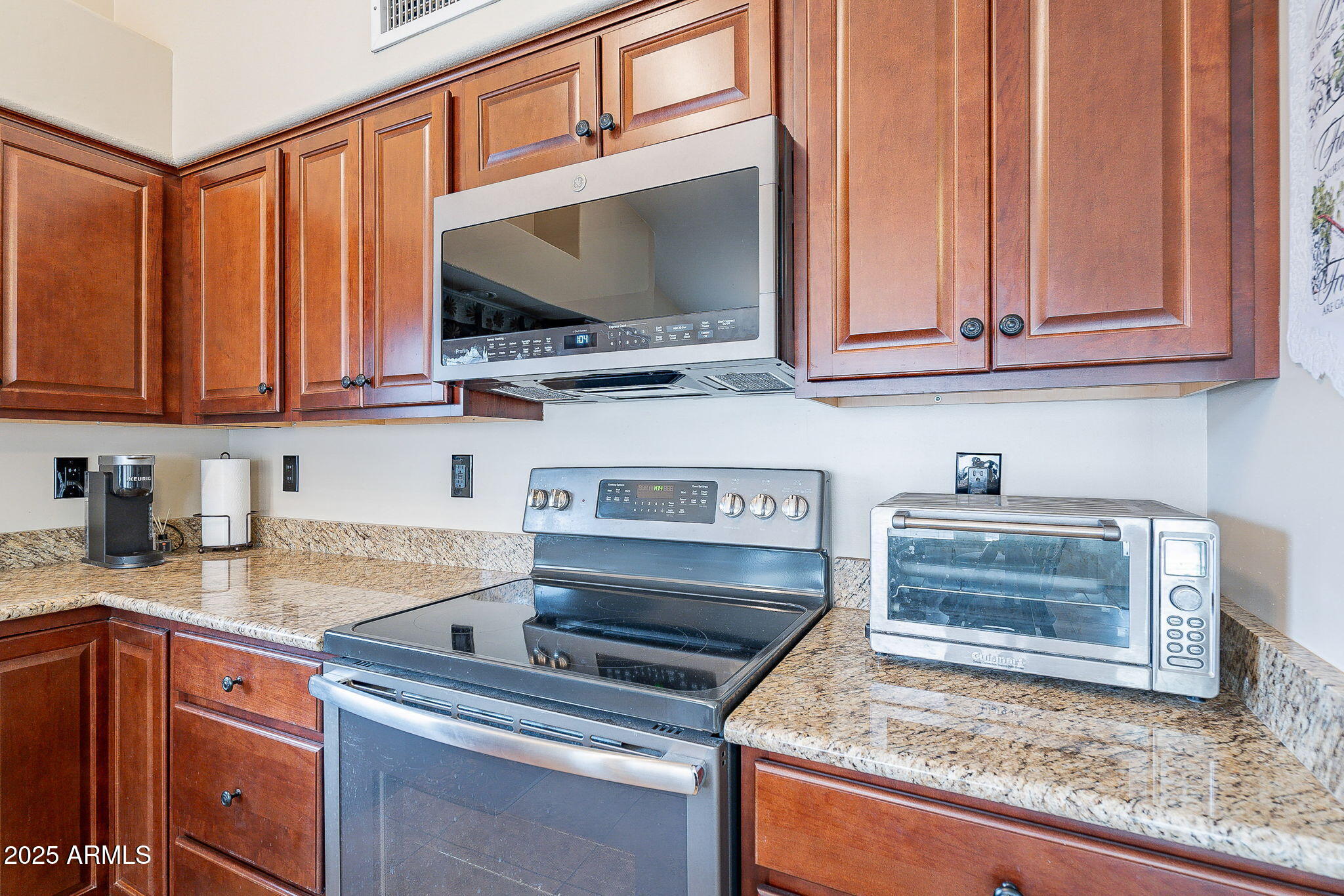 4508 E FERNWOOD Court