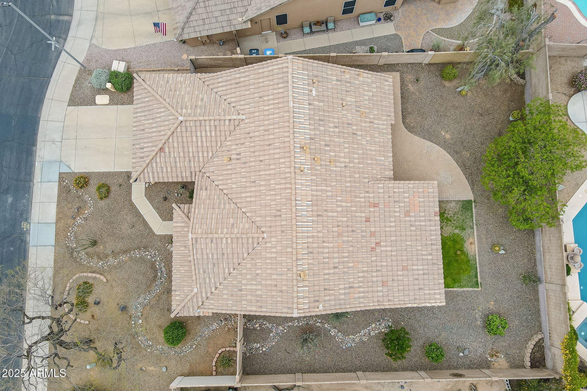 4508 E FERNWOOD Court