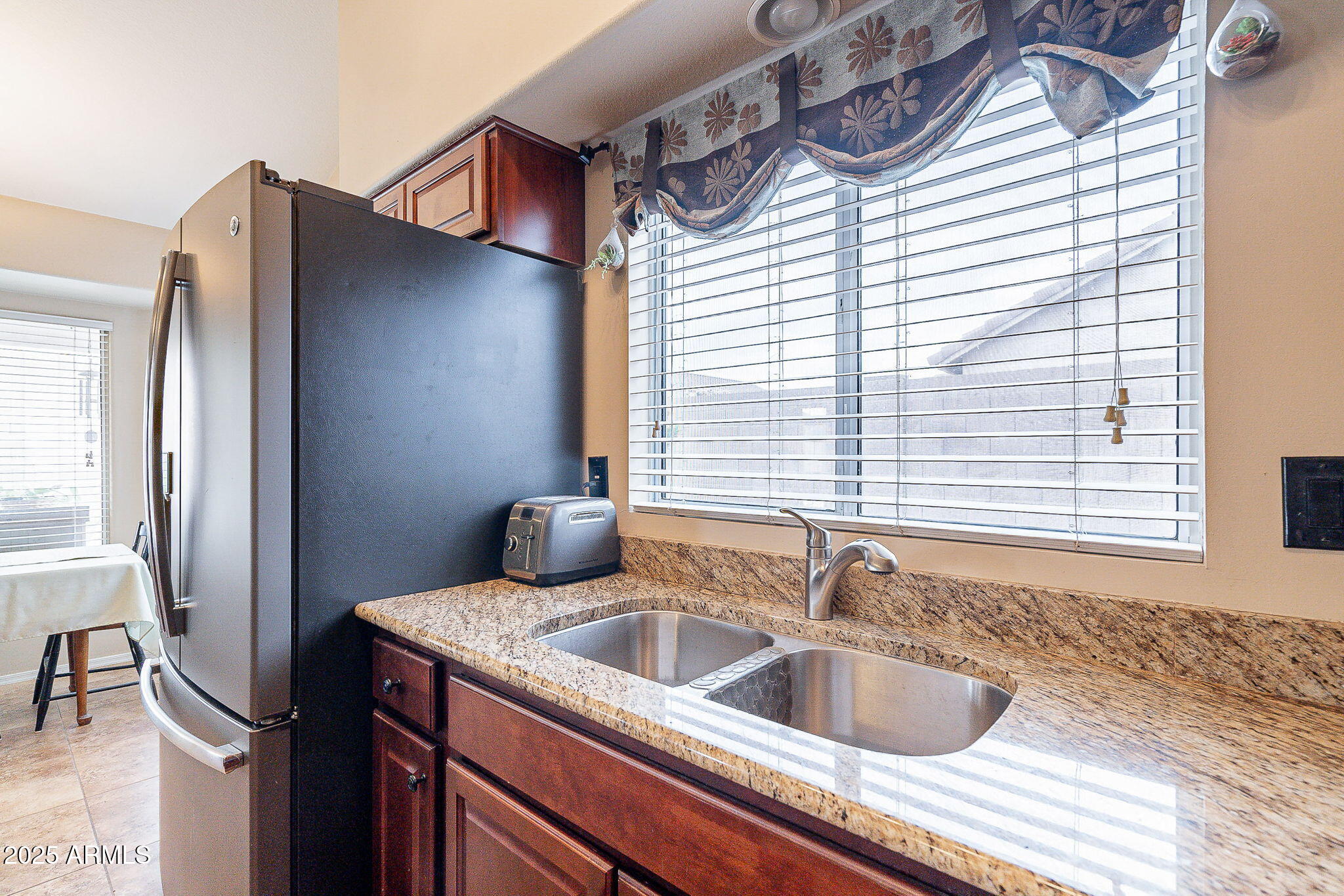 4508 E FERNWOOD Court