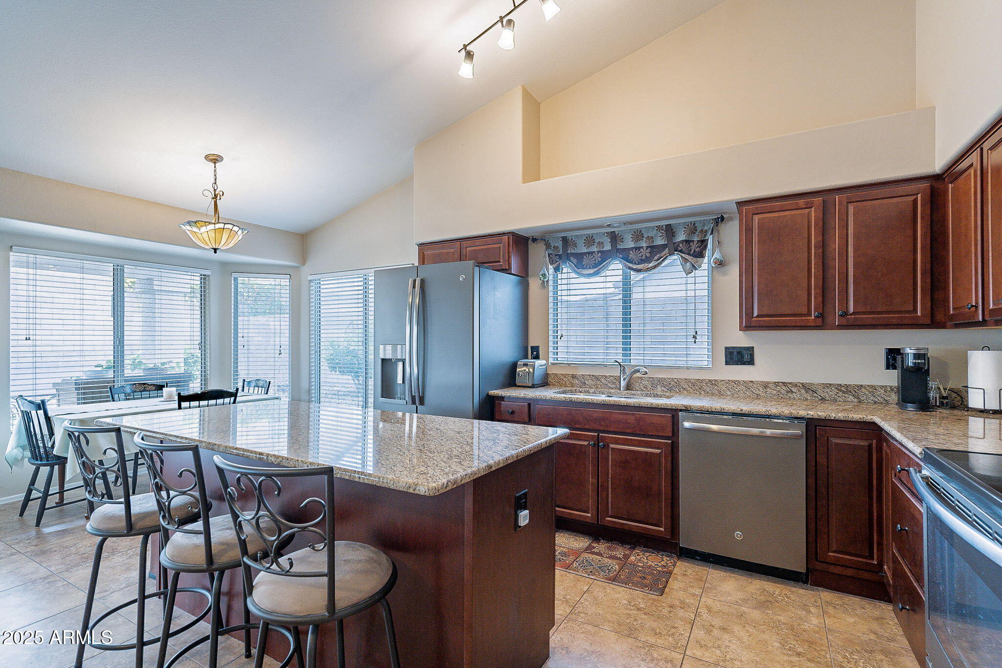 4508 E FERNWOOD Court