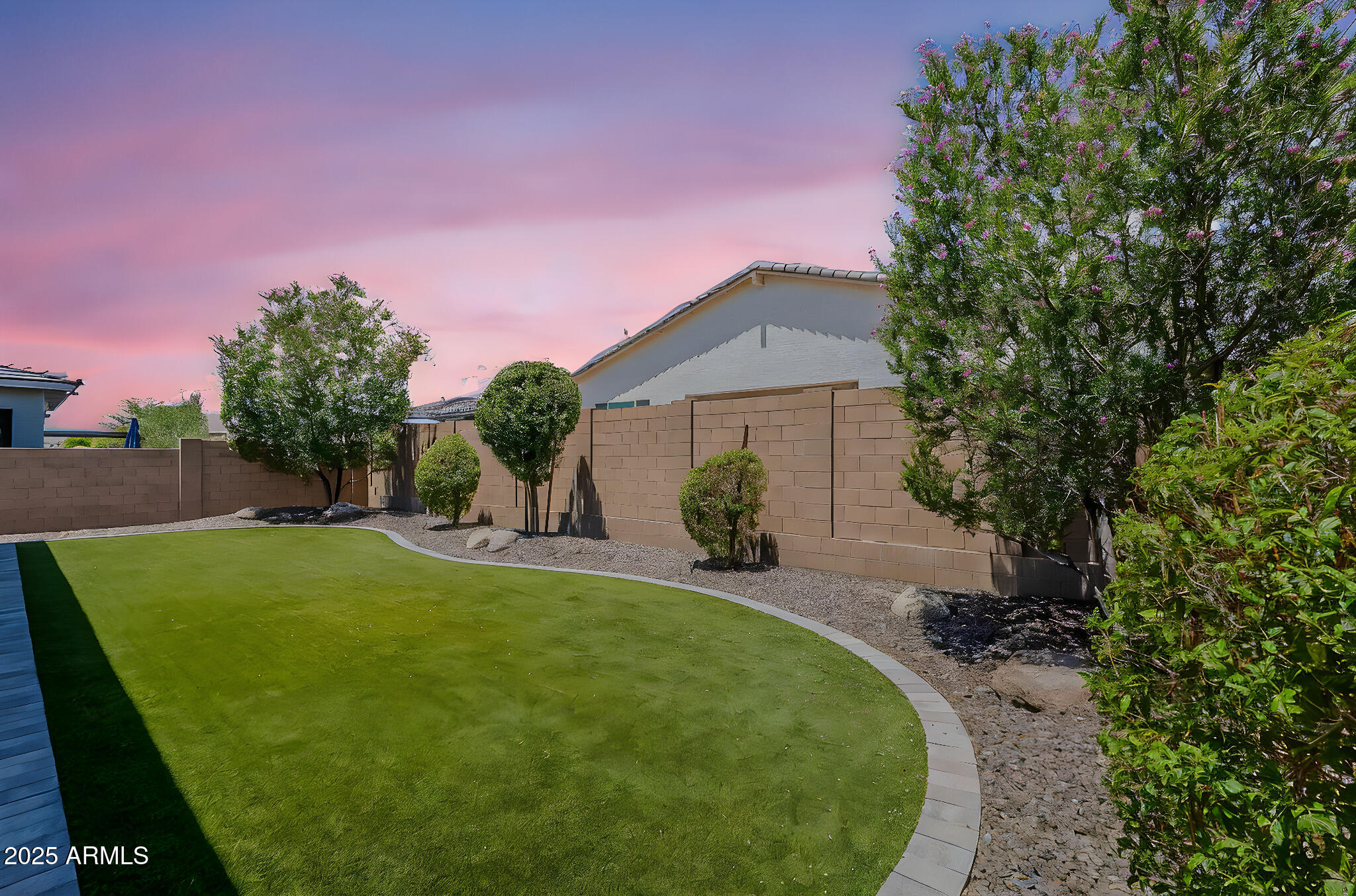 14114 W SMOKETREE Drive