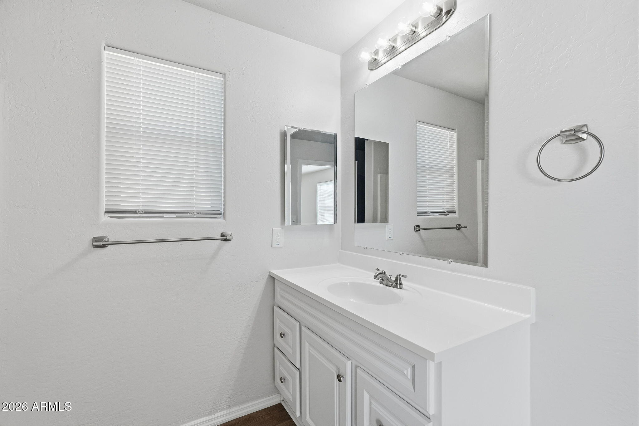 1611 W La Salle Street