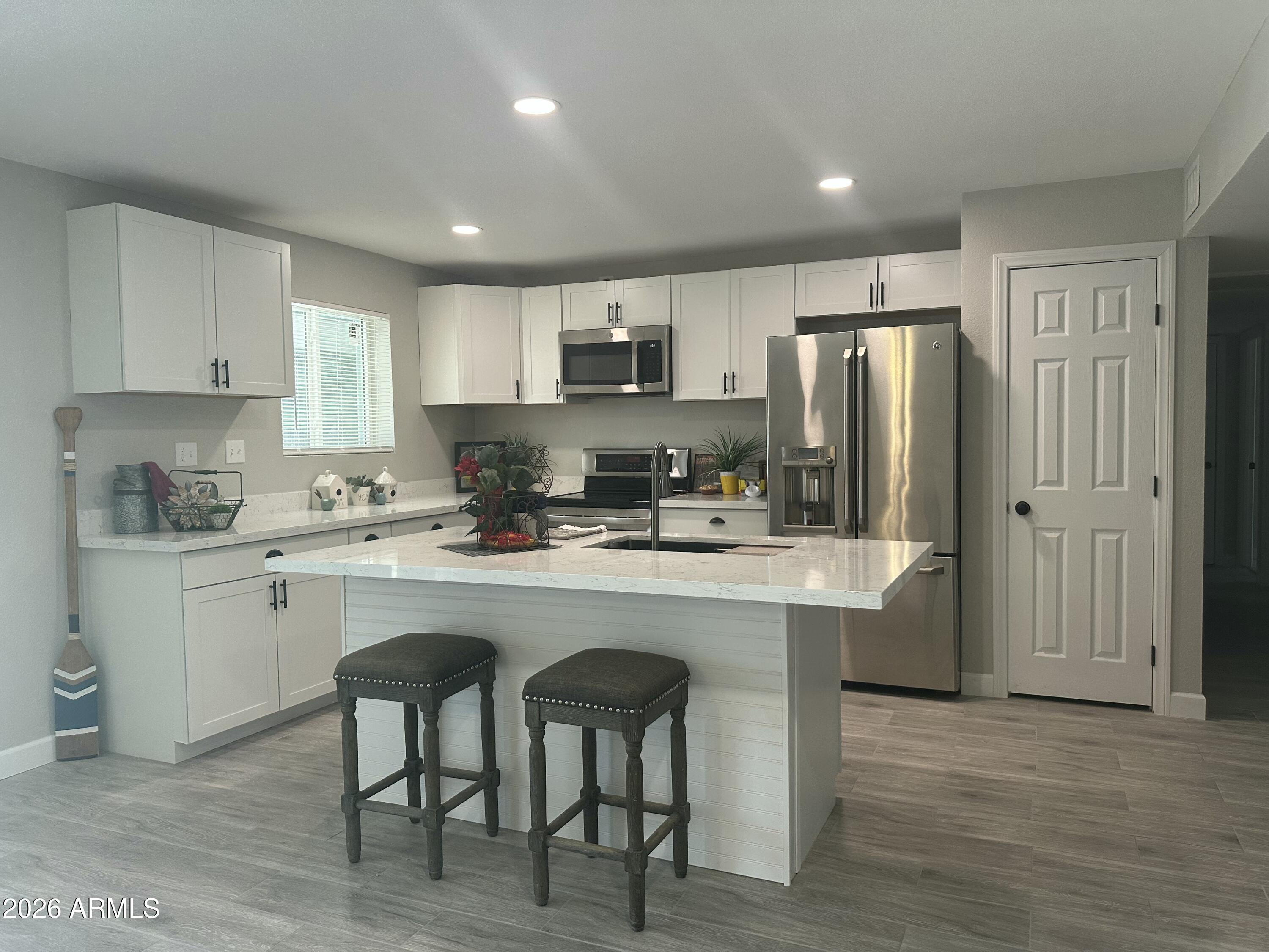 4435 W Desert Cove Avenue