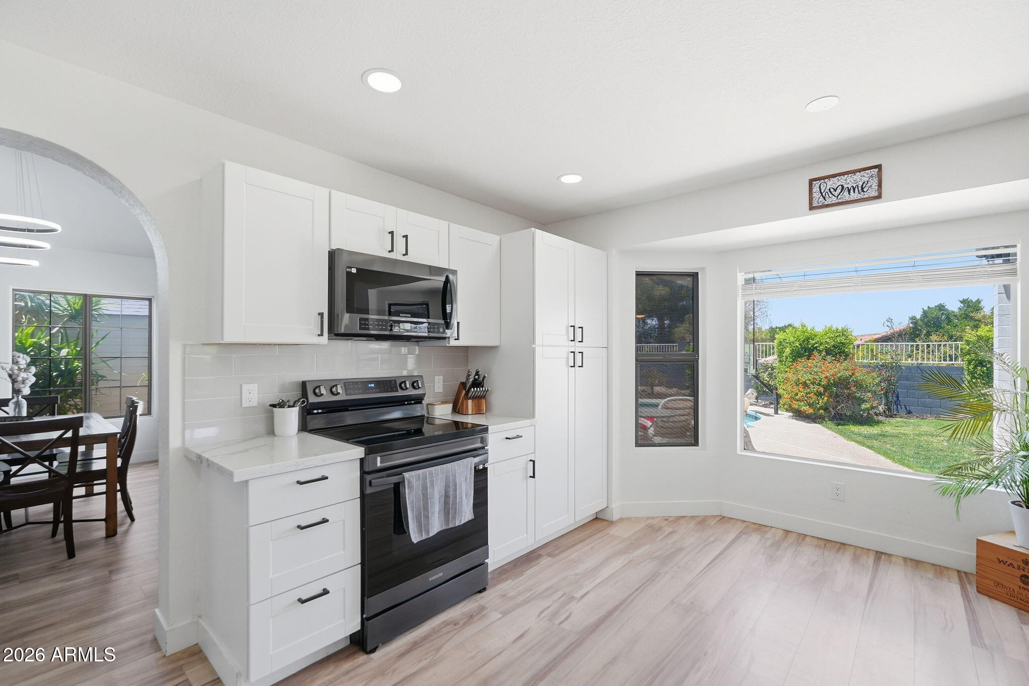 3060 N RAVINE