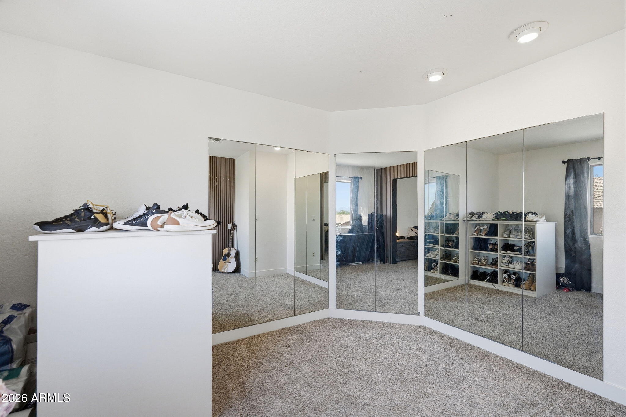 3060 N RAVINE
