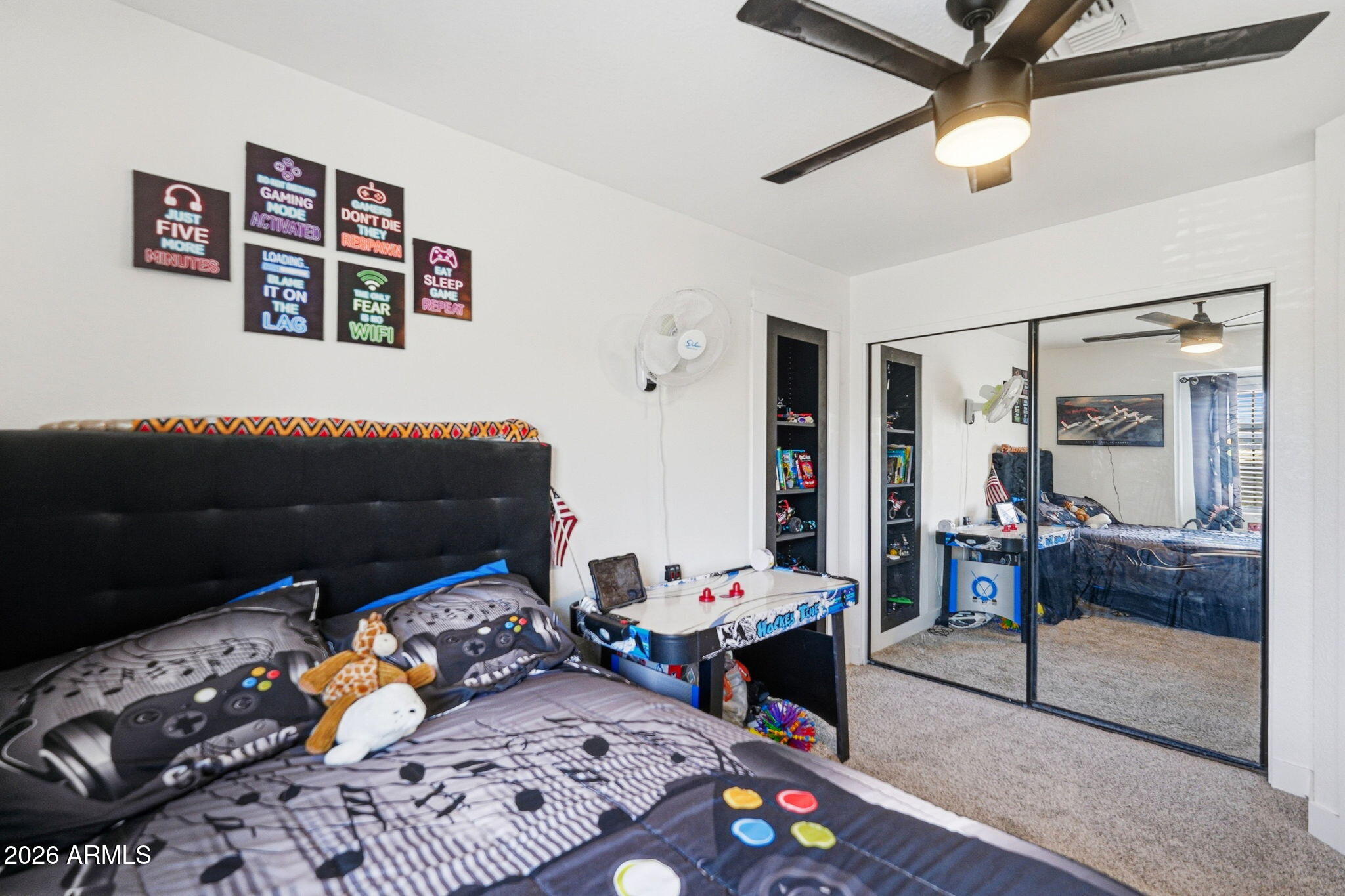 3060 N RAVINE