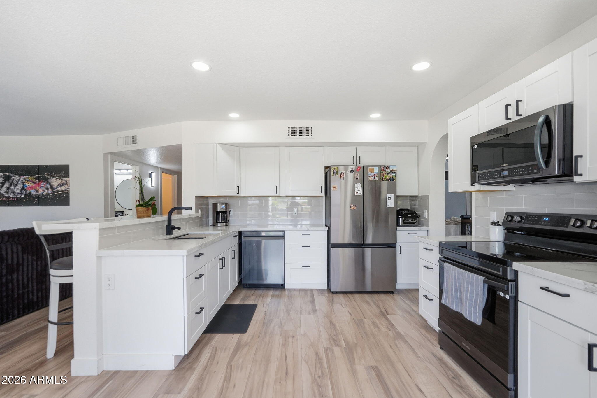 3060 N RAVINE