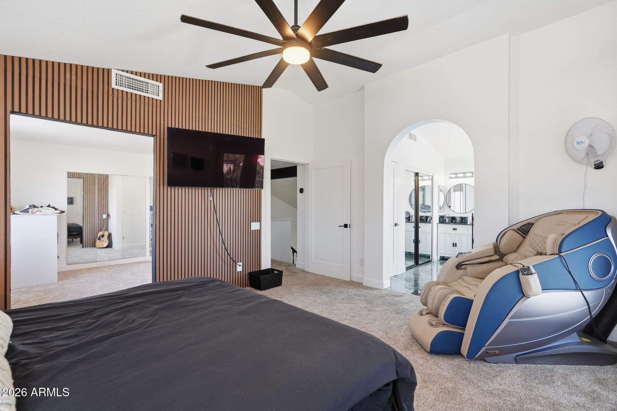 3060 N RAVINE