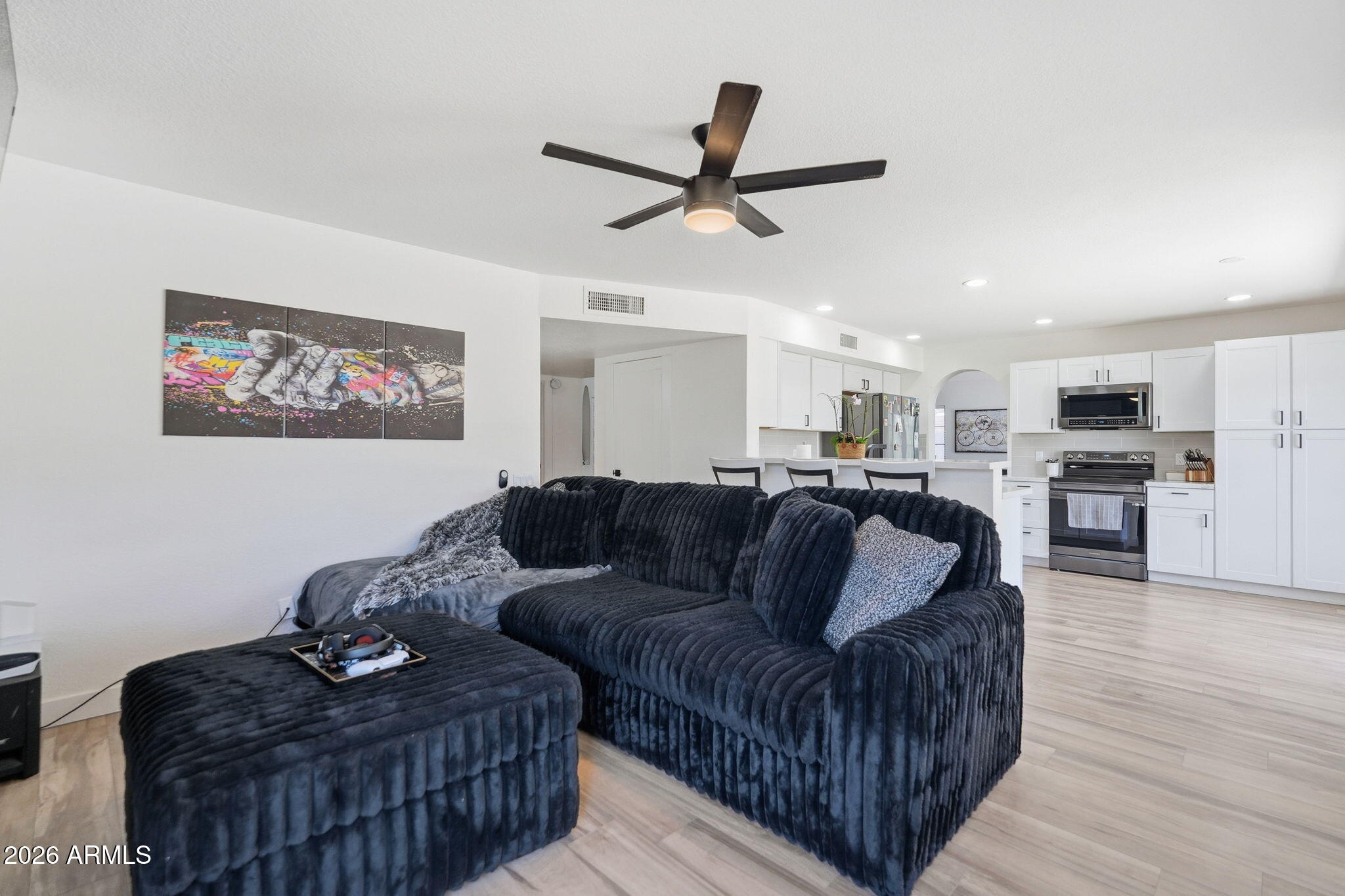 3060 N RAVINE