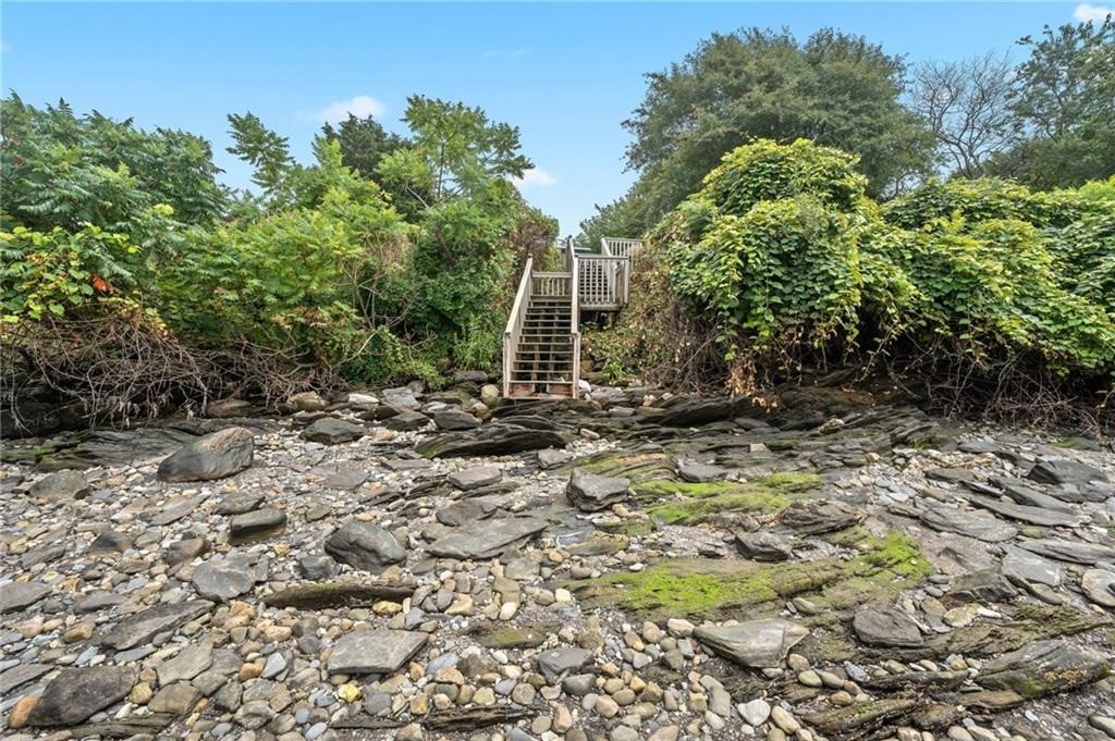 161 Seaside Drive