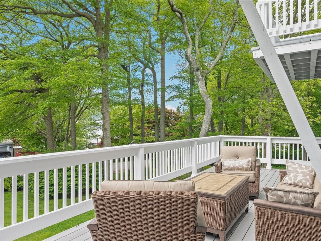 174 seaside Drive