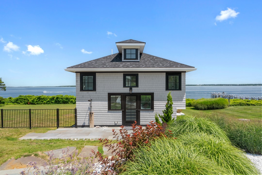 1058 East Shore Road