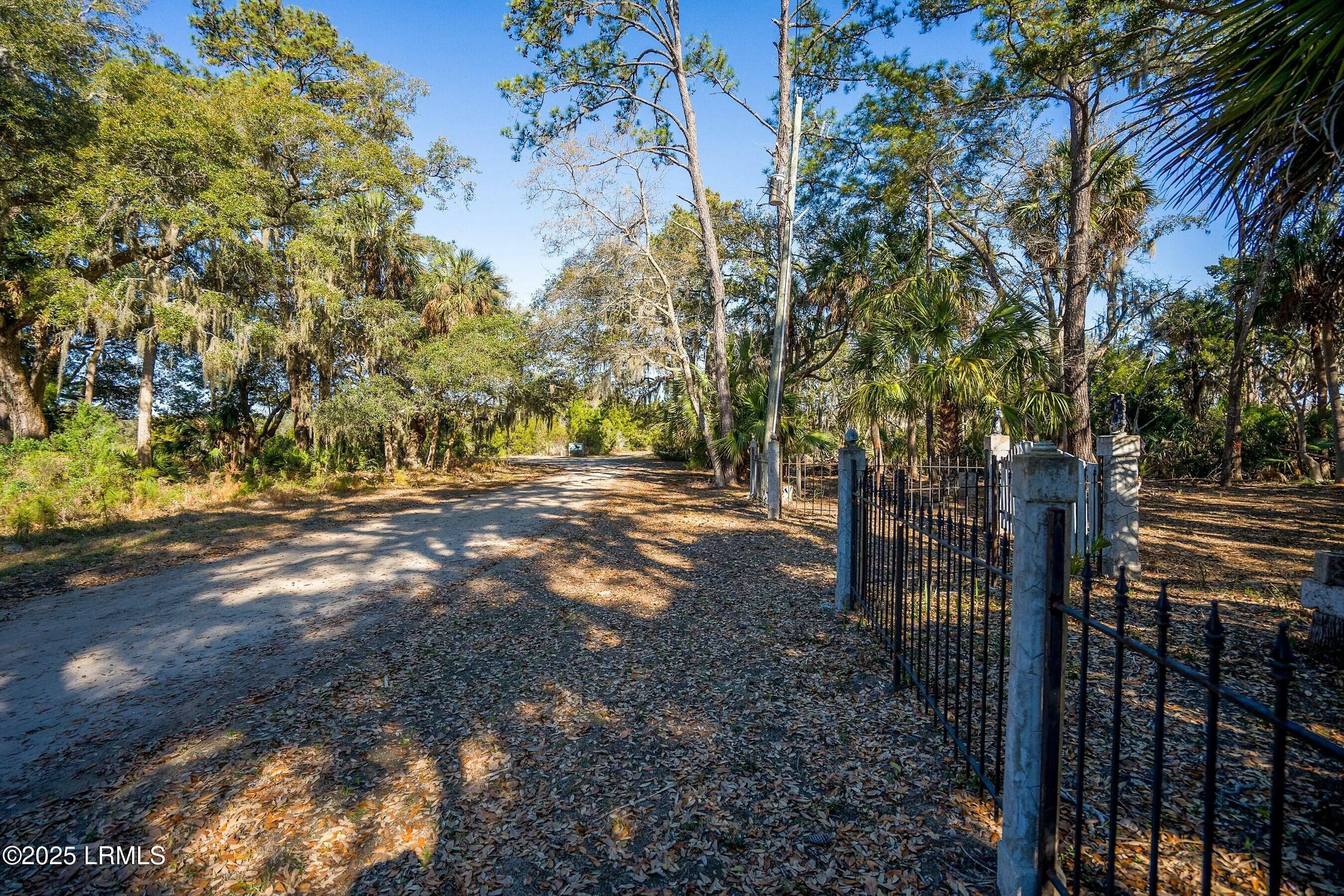 51 Harbor River Circle, St. Helena Island
