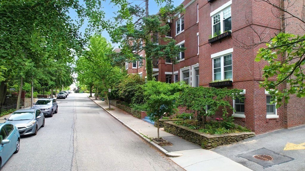 50 Garrison Rd Unit: 2