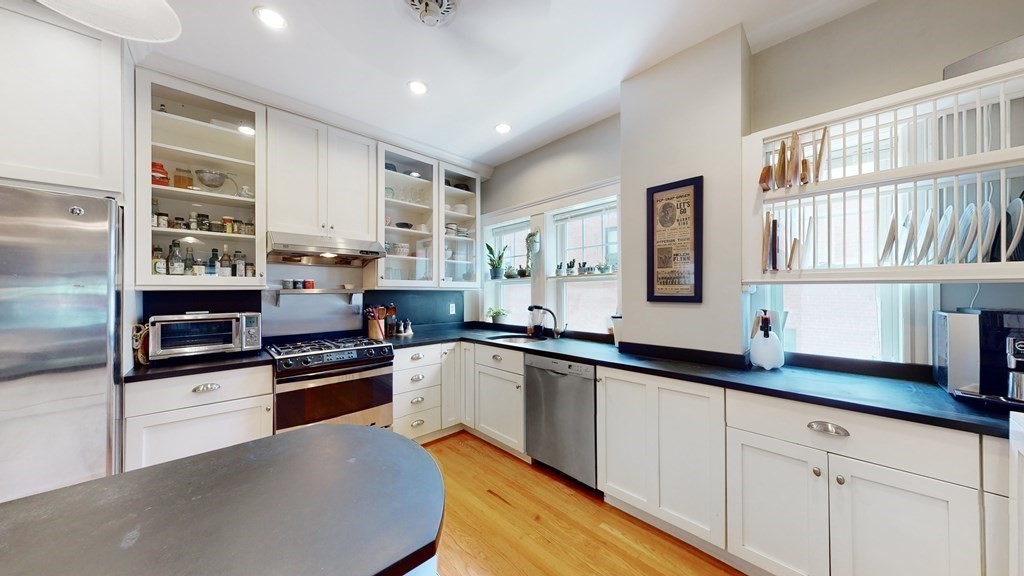 50 Garrison Rd Unit: 2
