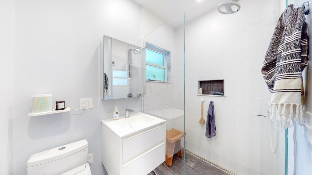 50 Garrison Rd Unit: 2