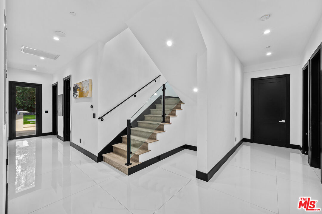 6006 Spring Valley Rd
