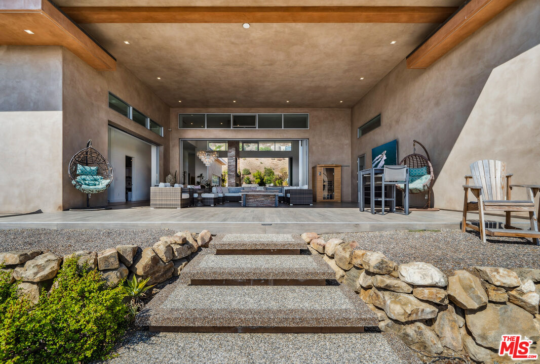10715 Yerba Buena Rd