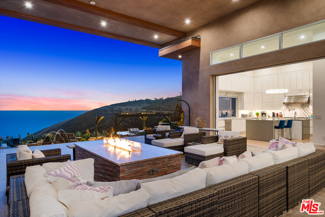 10715 Yerba Buena Rd