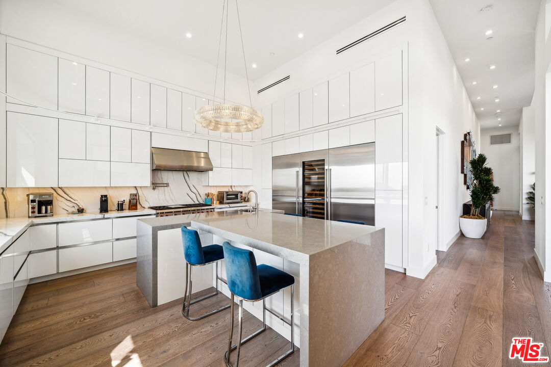 10715 Yerba Buena Rd