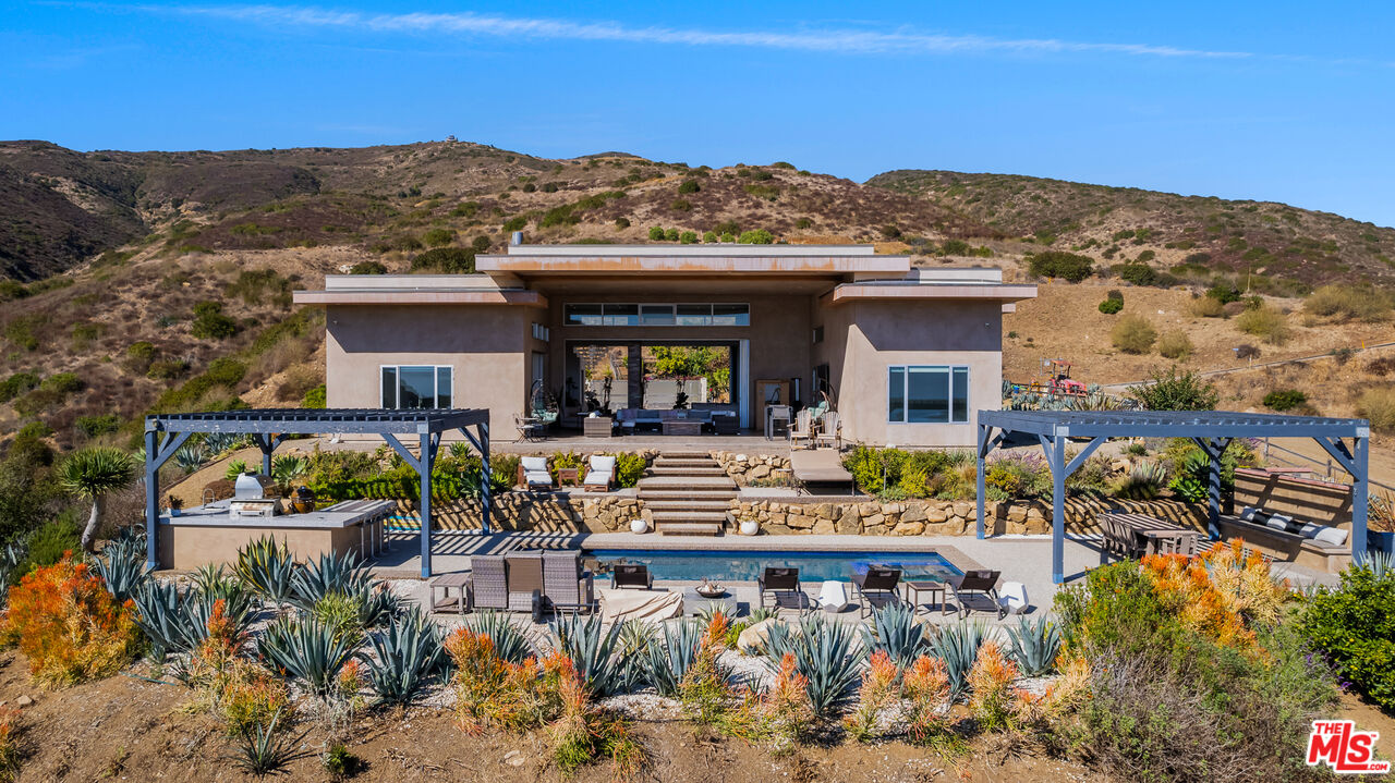 10715 Yerba Buena Rd