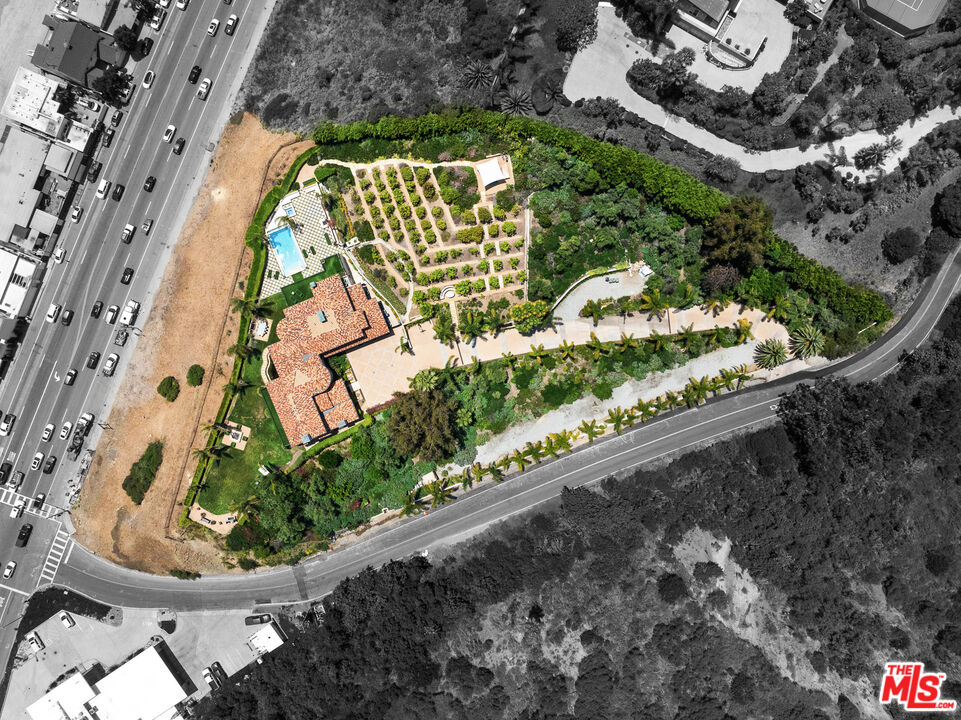 3903 Carbon Canyon Rd