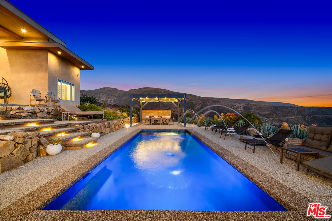 10715 Yerba Buena Rd