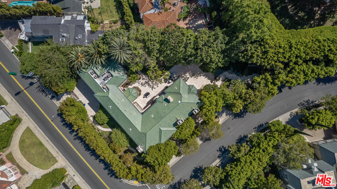 1700 Green Acres Dr