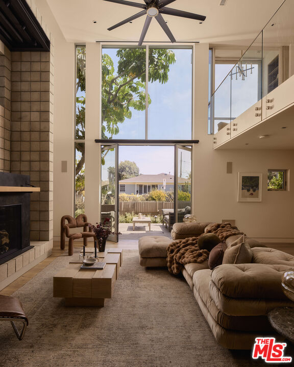 2801 Sanborn Ave
