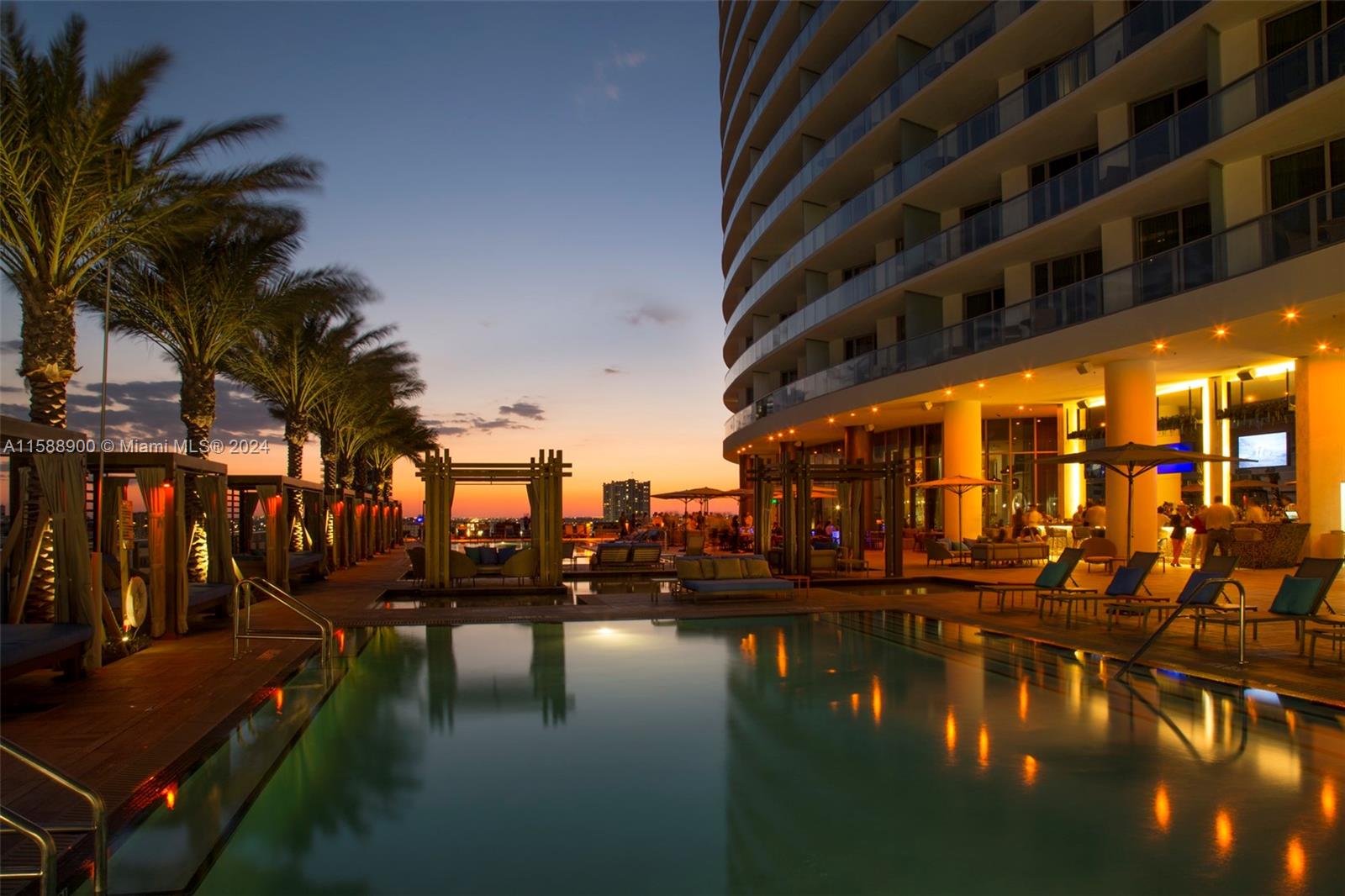 4111 S Ocean Dr # 3706