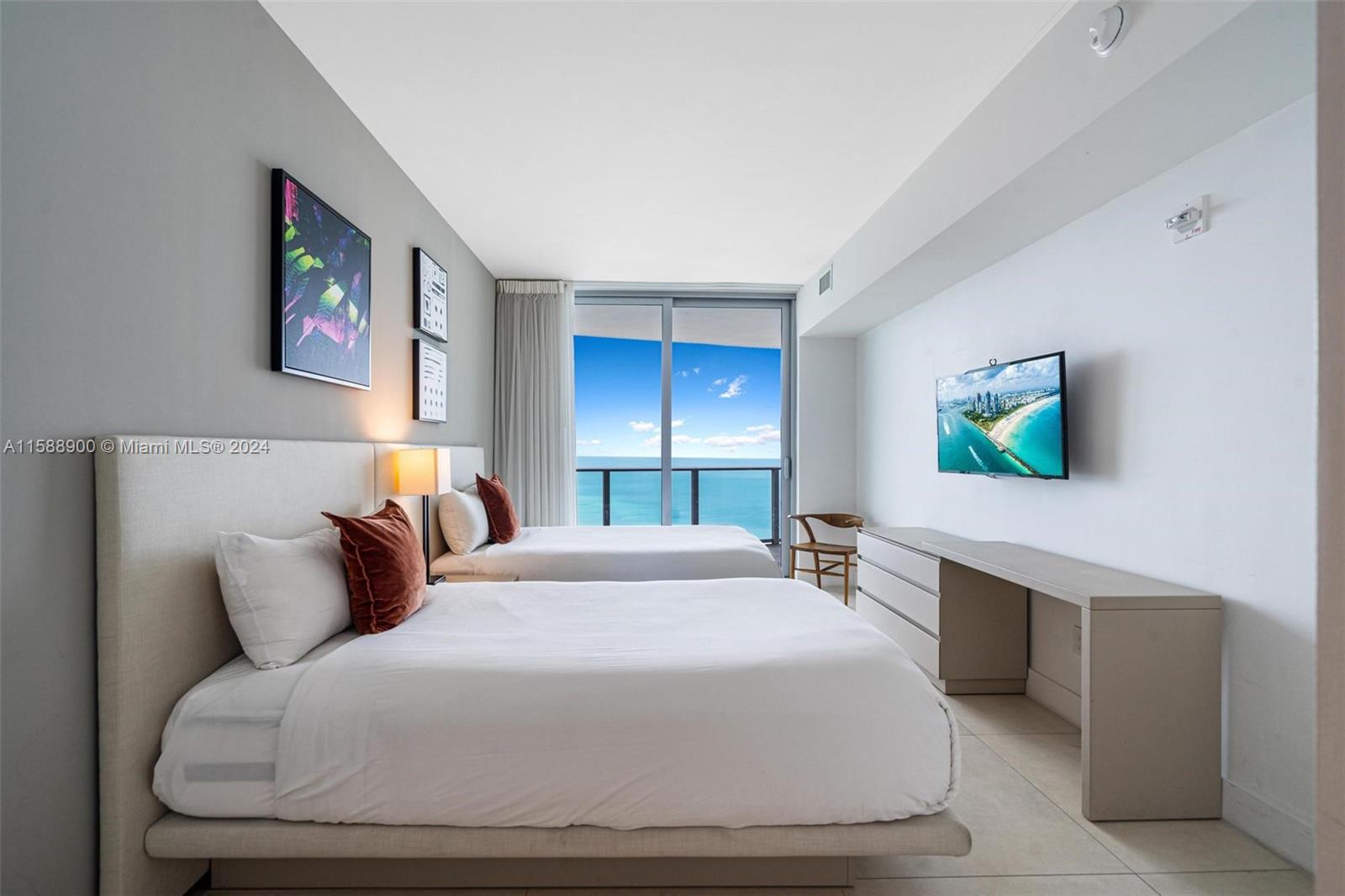 4111 S Ocean Dr # 3706