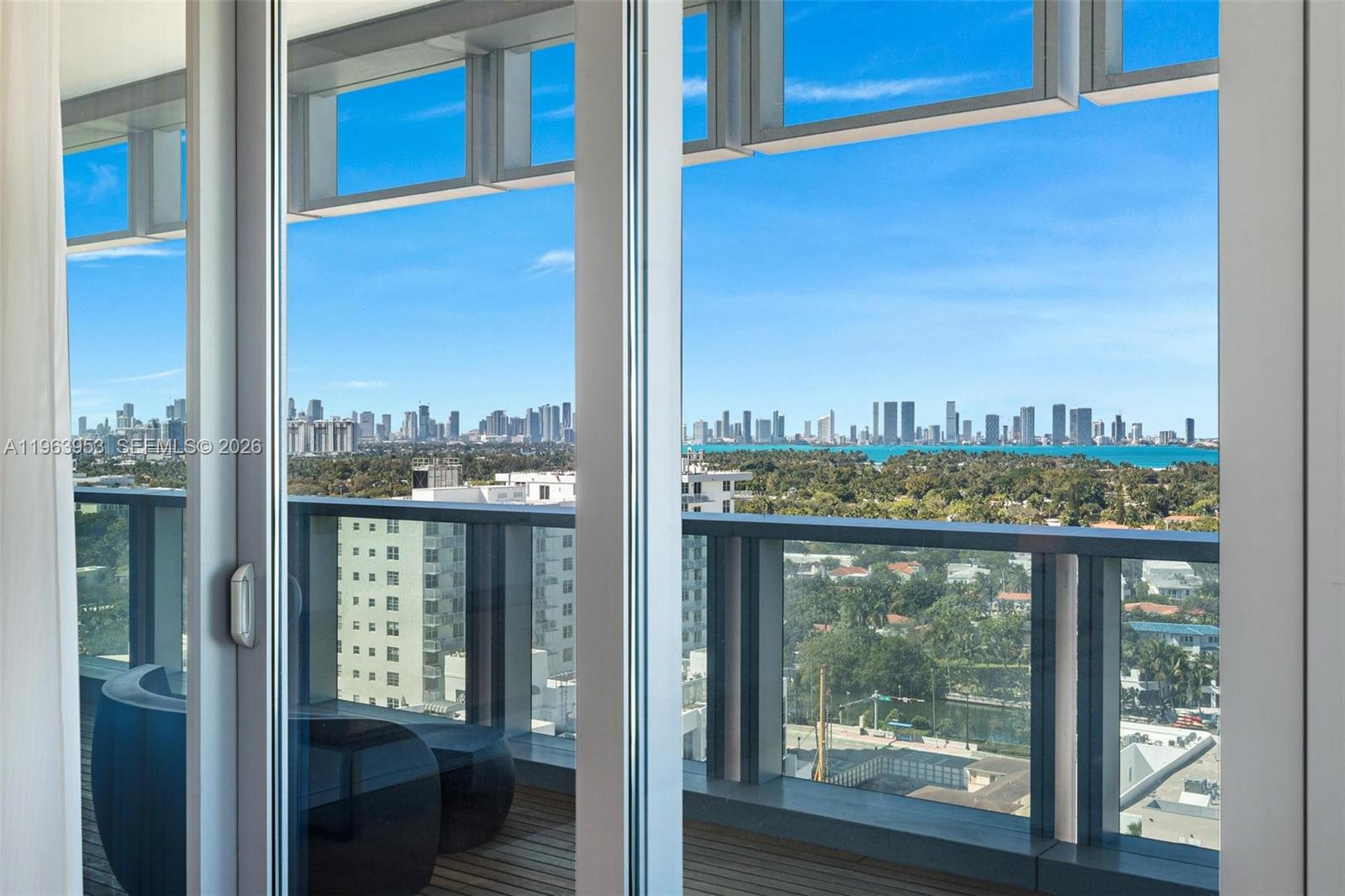 The EDITION Residence 1501