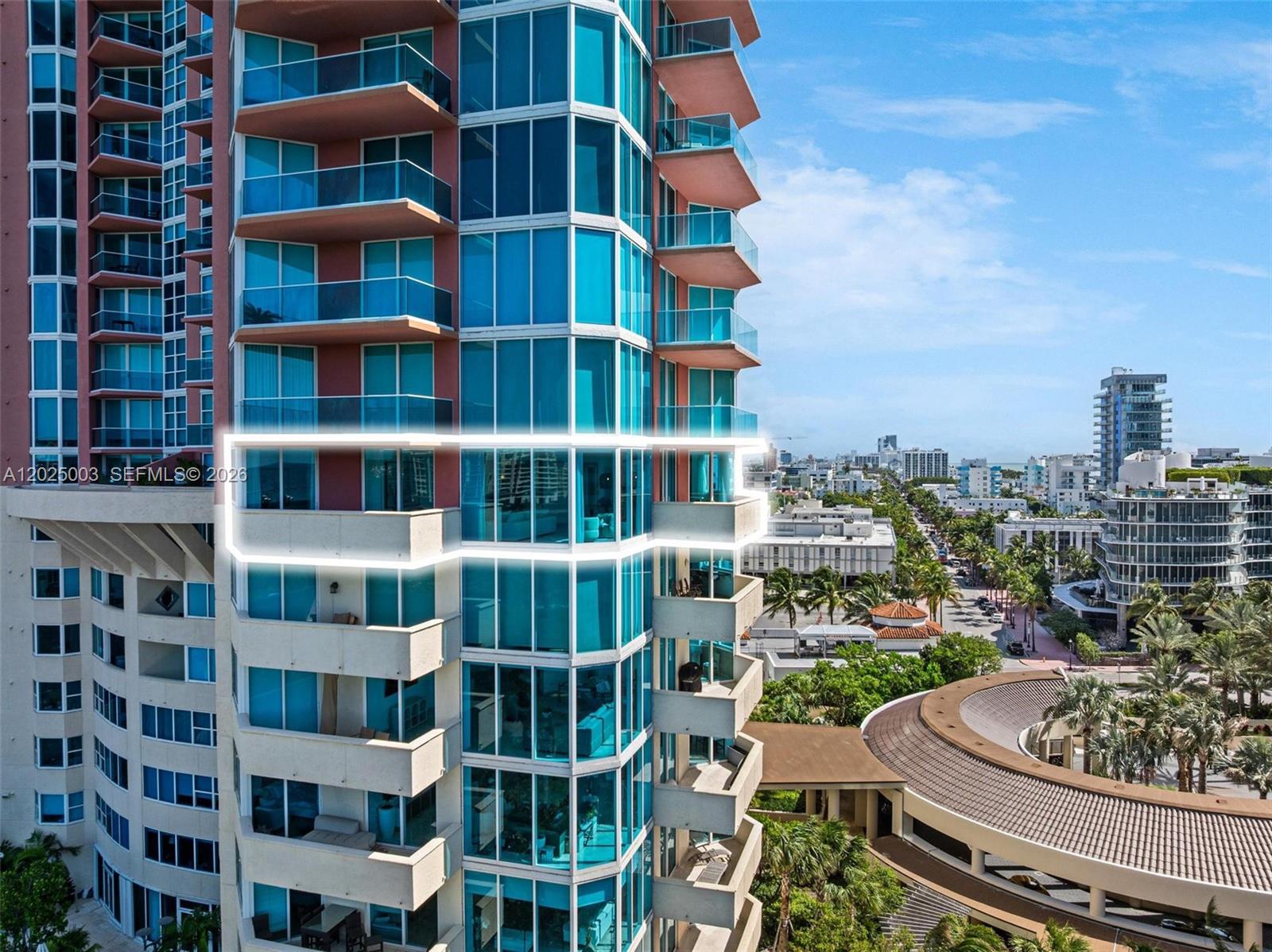 300 S Pointe Dr # 1001