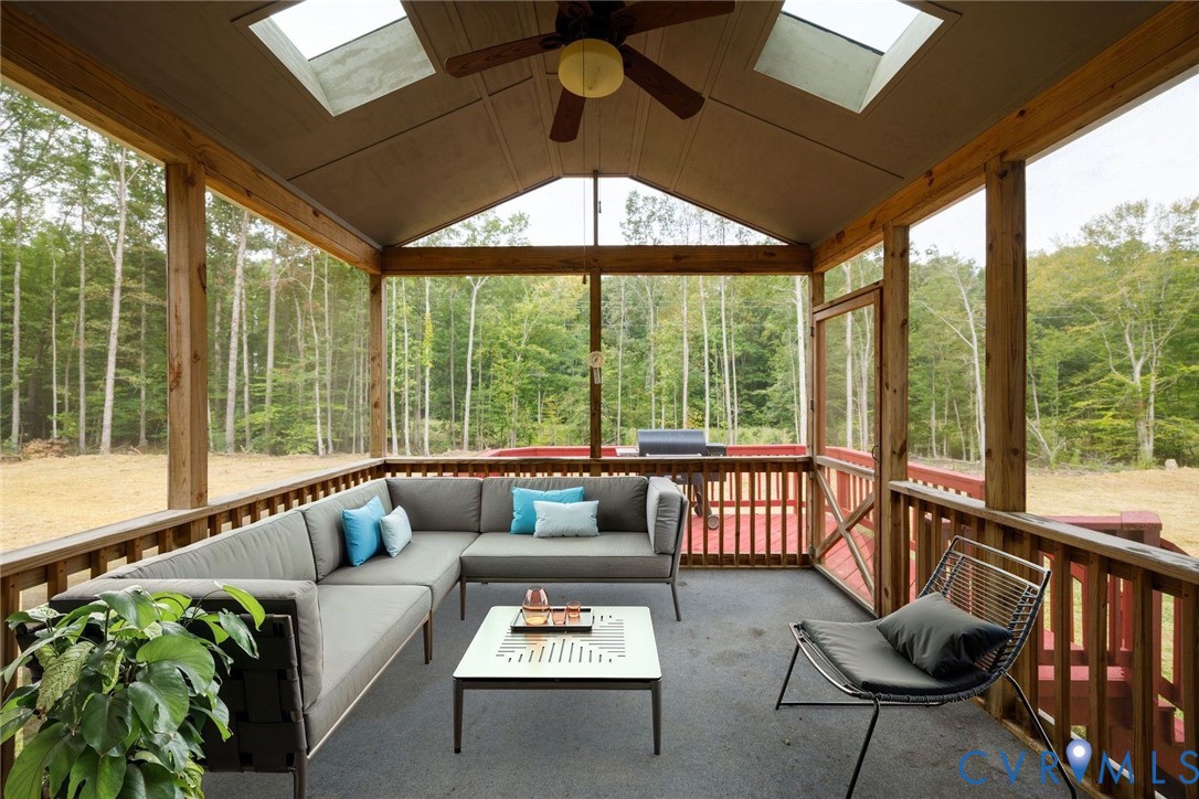 16283 Bent Barrel Rd